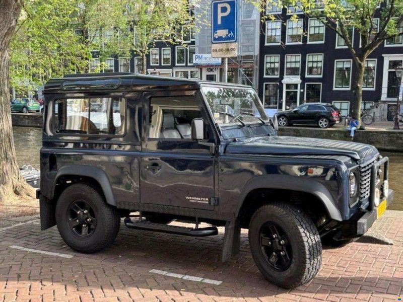 Land Rover Defender 90 2.0 benzine