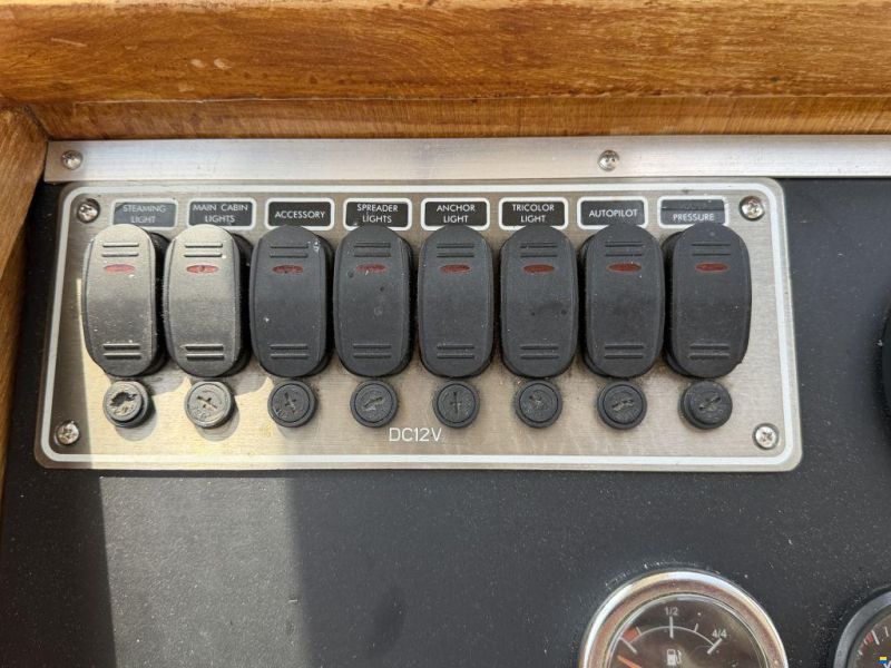 Fisher 30 MS