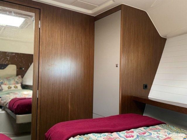 Bavaria E40 - Flybridge