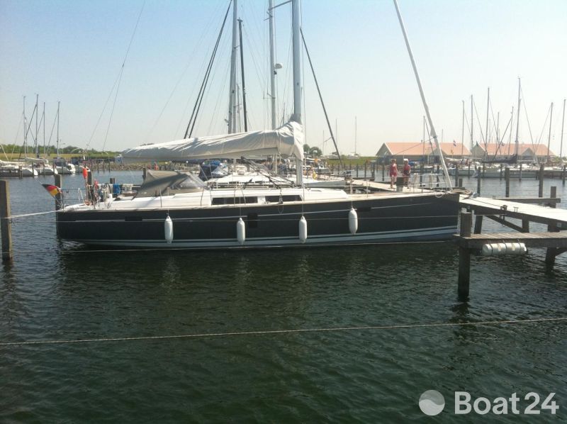Hanse 445