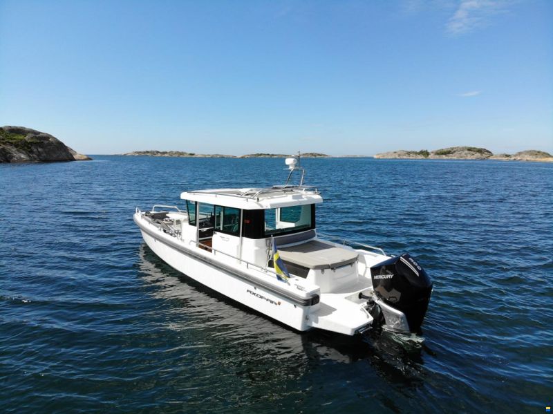 Axopar 28 AC Aft Cabin