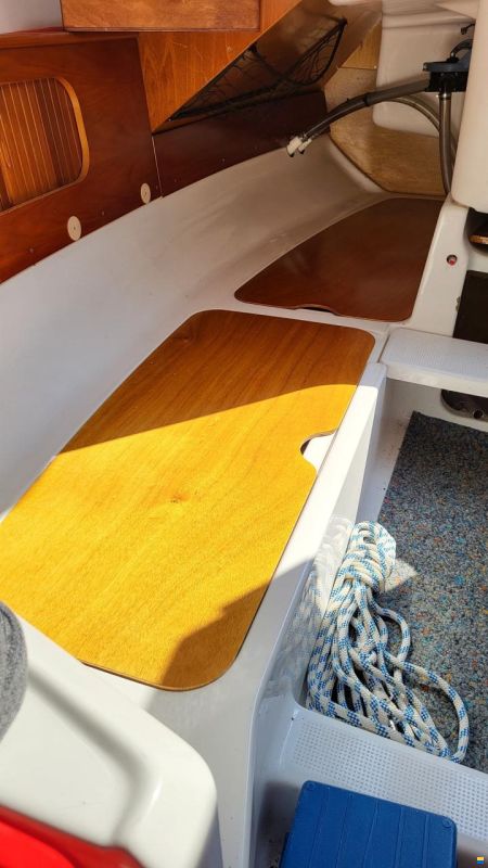 Beneteau First 210