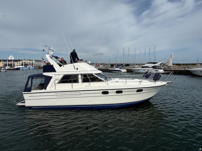 Princess 35