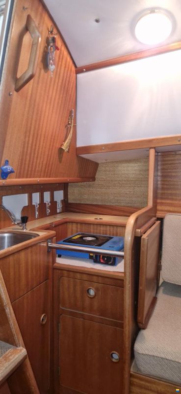 Bavaria 820