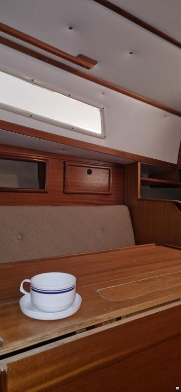 Bavaria 820