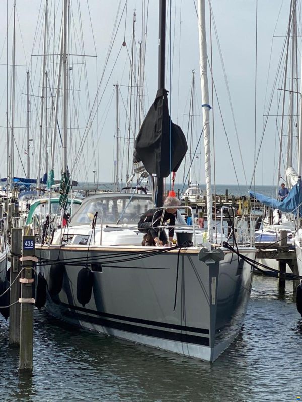 Hanse 445