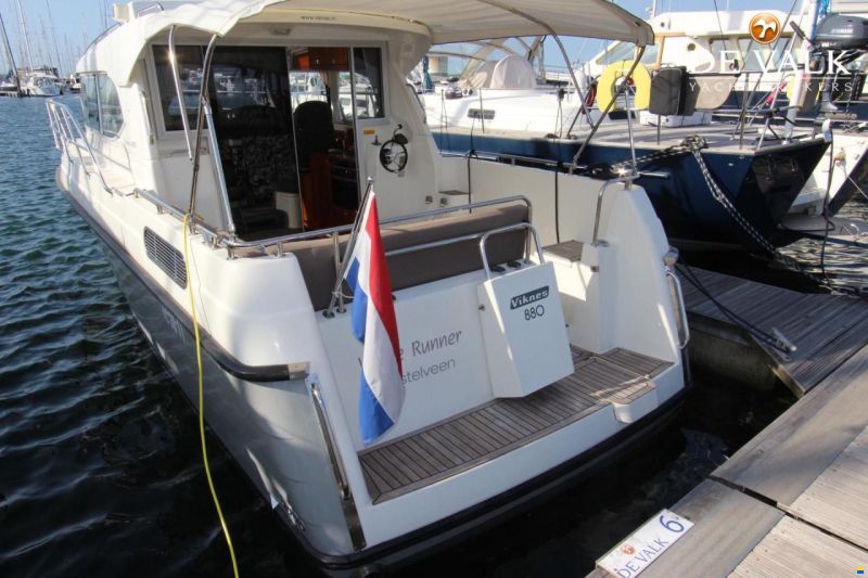 Viknes 880