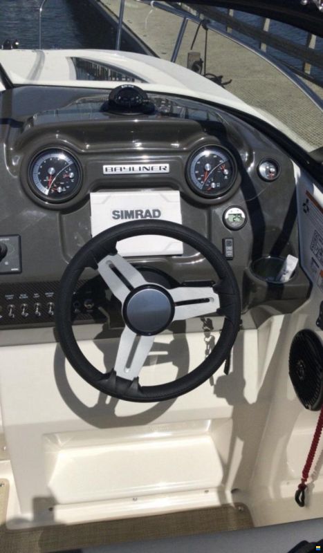 Bayliner 742R Cuddy