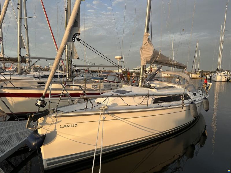 Hanse 320