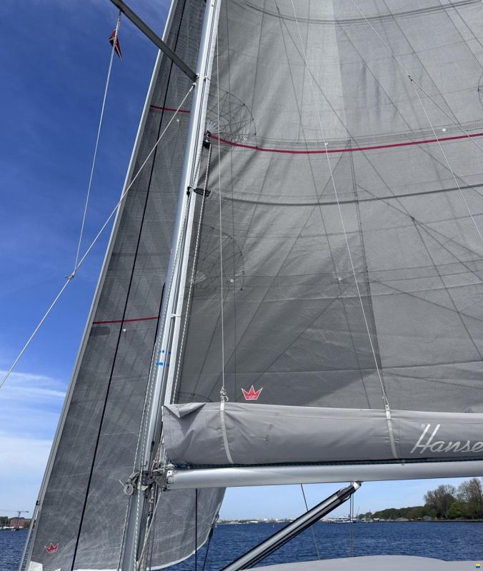 Hanse 320