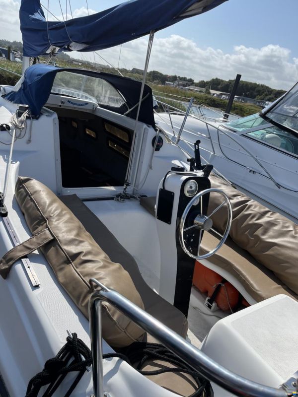 MacGregor 26M