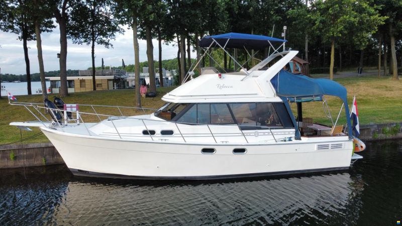 Bayliner 3288