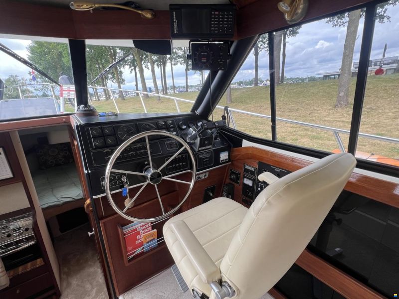 Bayliner 3288