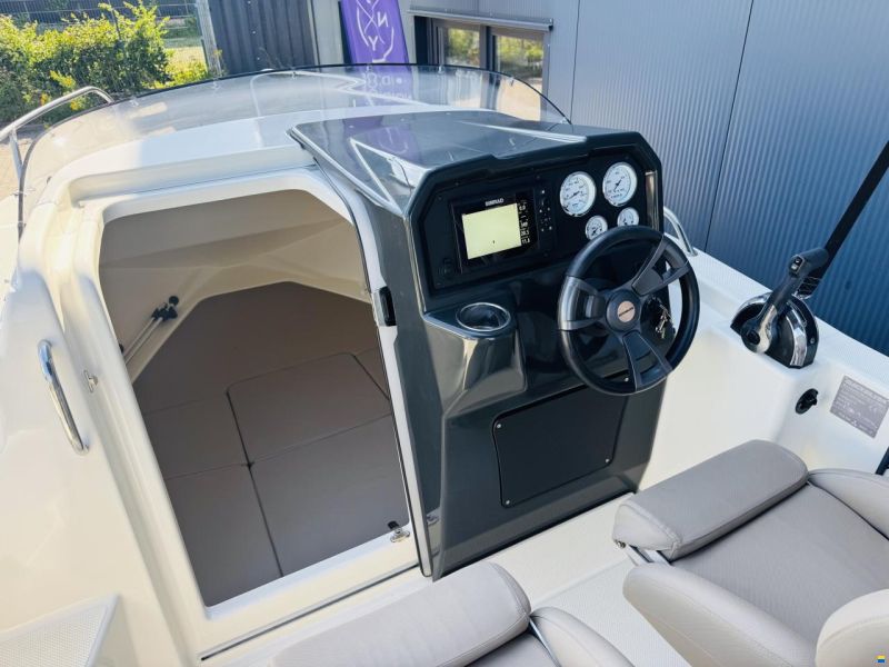 Quicksilver 505 Activ Cabin