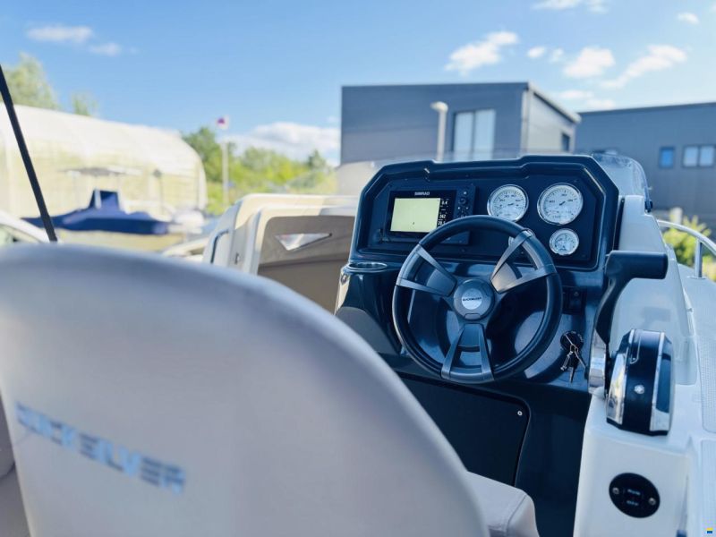 Quicksilver 505 Activ Cabin
