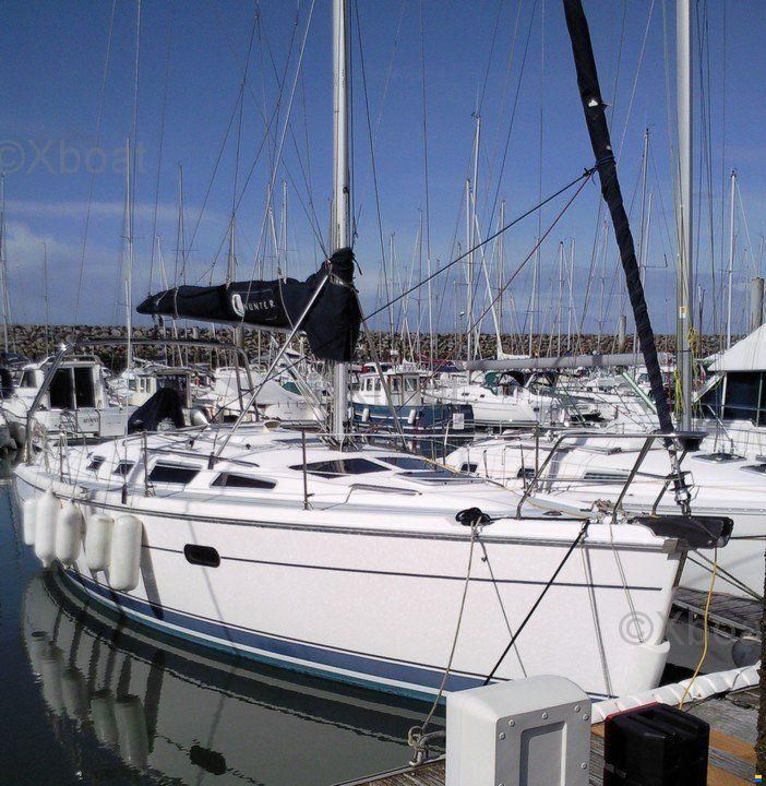 Hunter 356