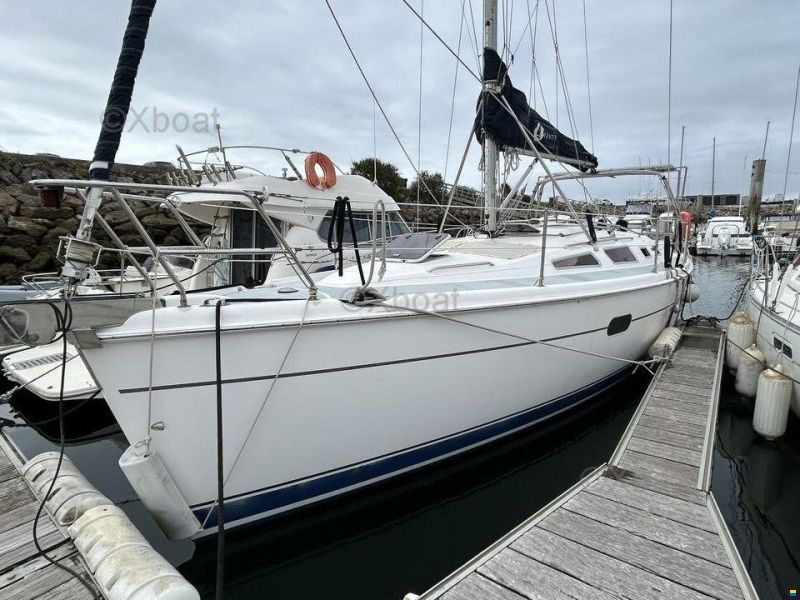 Hunter 356