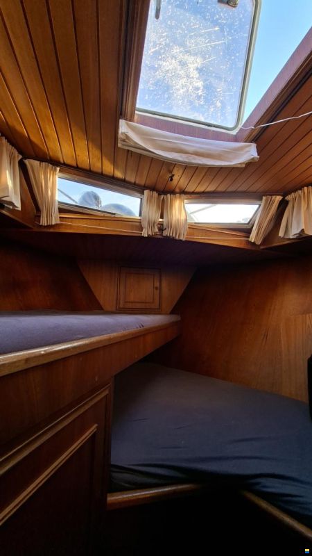 Condor Yachting 123 Fly AK