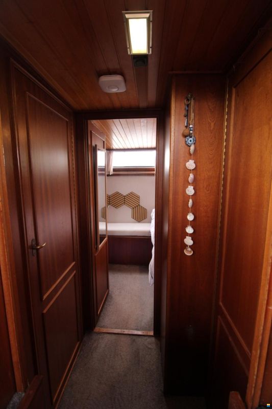 Condor Yachting 123 Fly AK
