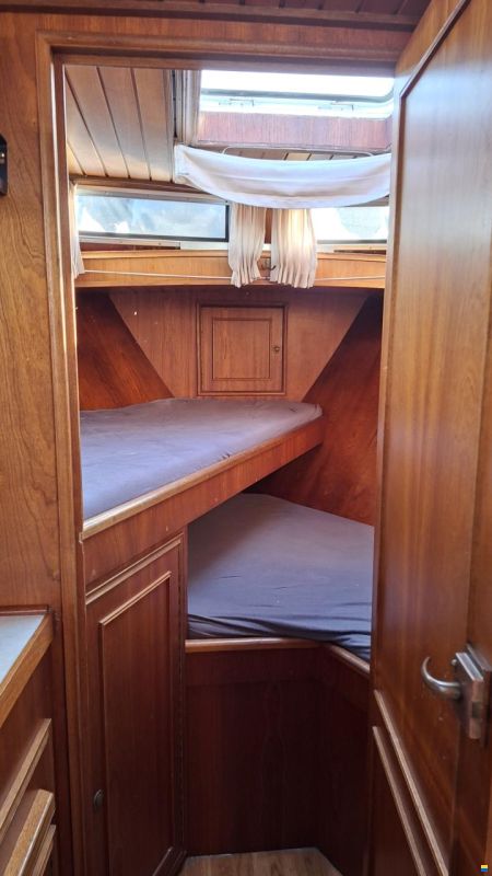 Condor Yachting 123 Fly AK