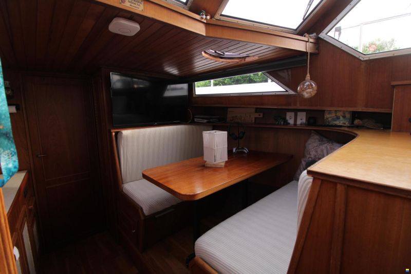 Condor Yachting 123 Fly AK