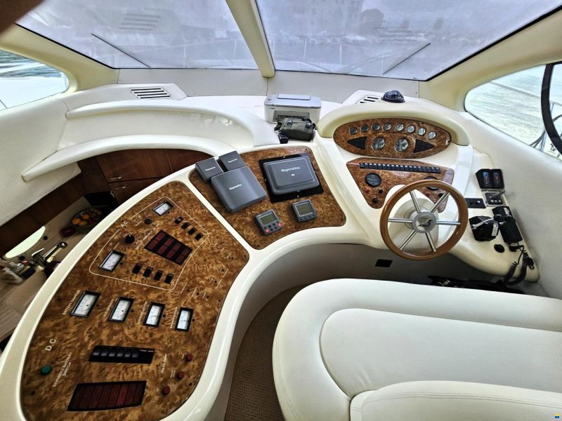 Azimut 46 Fly 2 Cabine