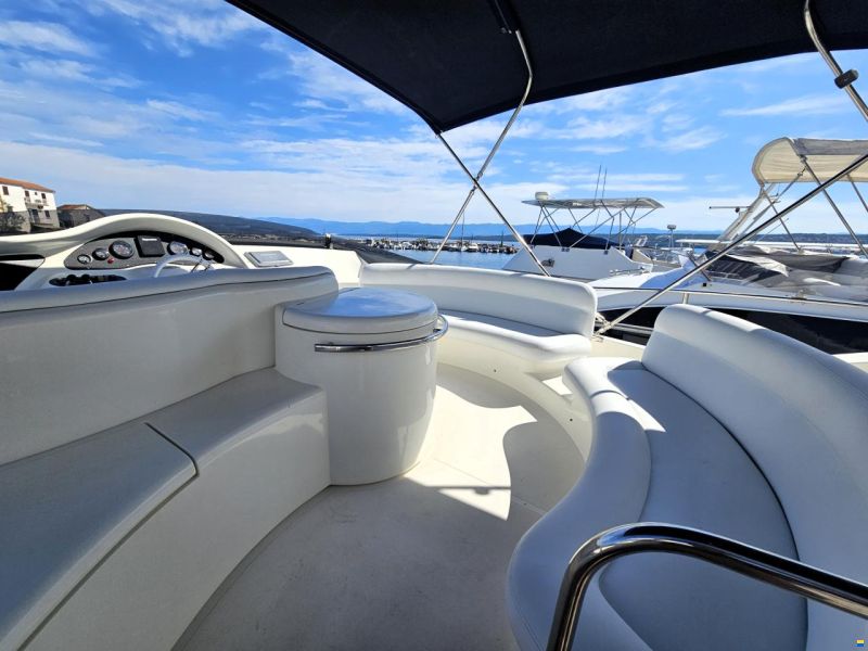 Azimut 46 Fly 2 Cabine