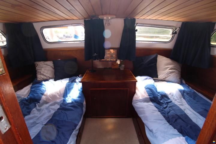 Crown Cruiser 9.30 OK AK