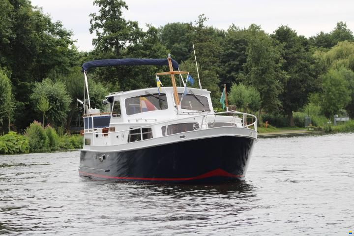 Crown Cruiser 9.30 OK AK