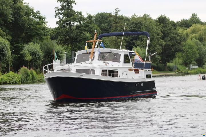 Crown Cruiser 9.30 OK AK