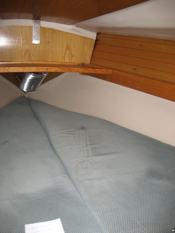 Beneteau Oceanis 320