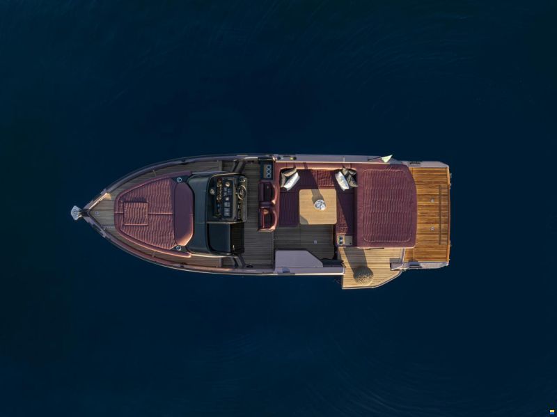 Cranchi A32 Luxury Tender