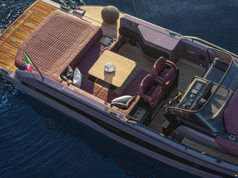 Cranchi A32 Luxury Tender
