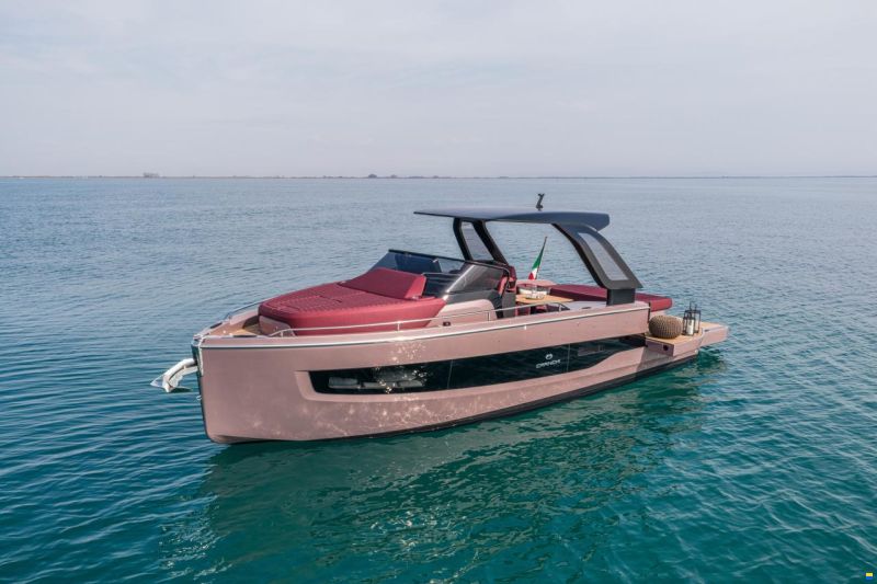 Cranchi A32 Luxury Tender