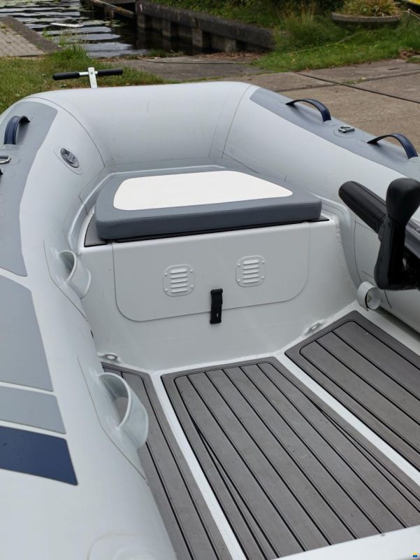 Highfield CL 260 Hypalon