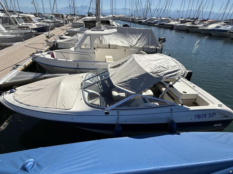 Bayliner Capri 1750