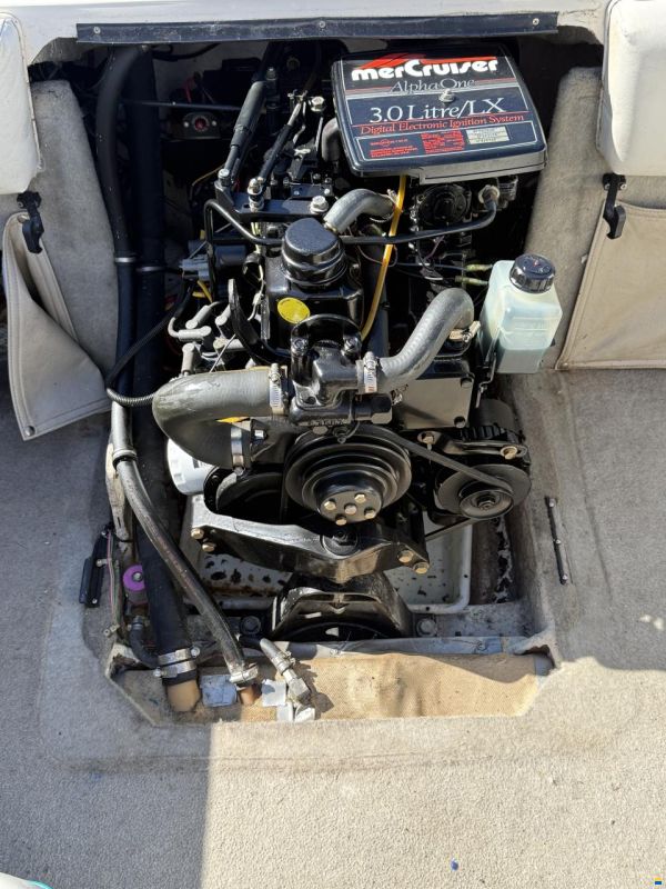Bayliner Capri 1750