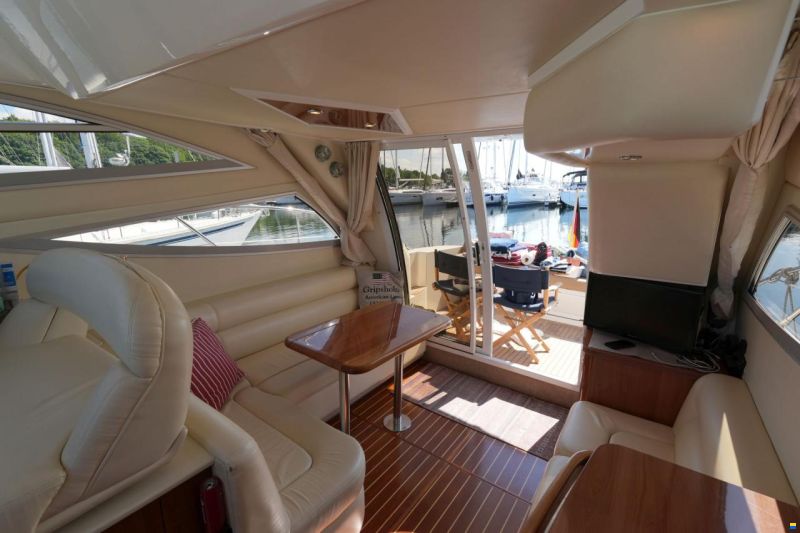 Sealine F34