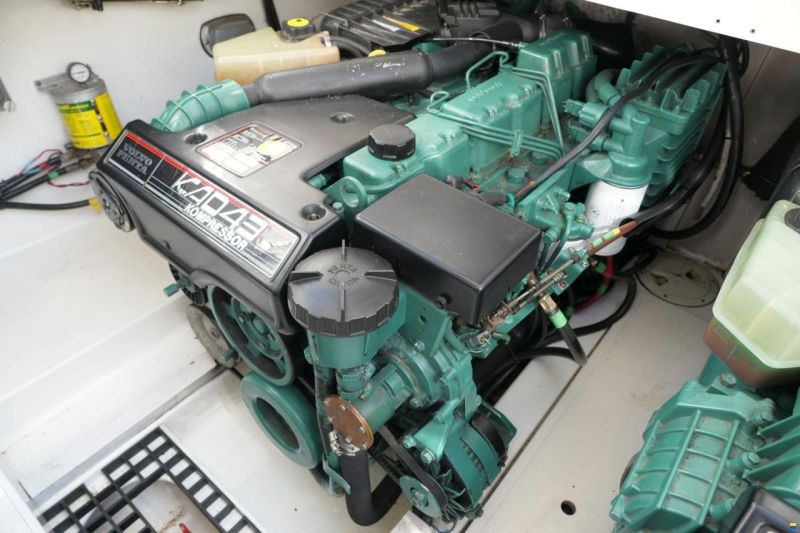 Sealine F34