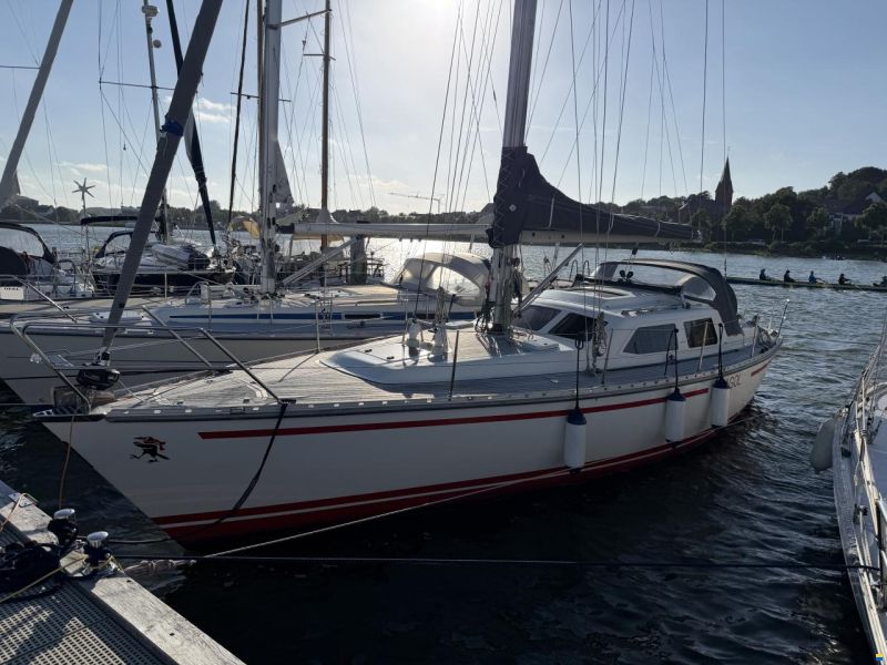 Olsen 38 Decksalon