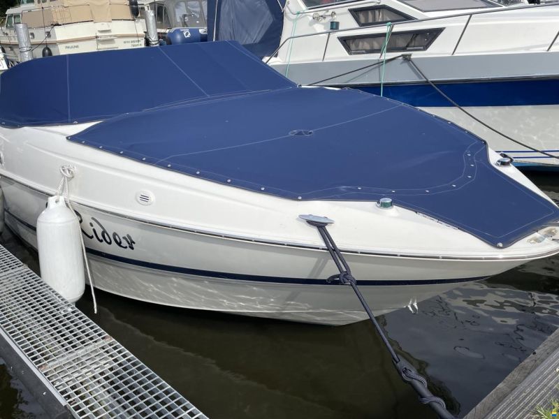 Maxum 2400 SR