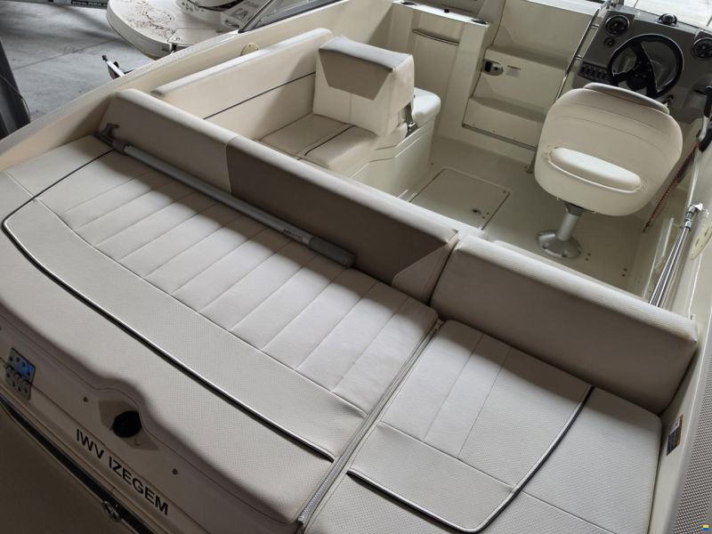 Bayliner 642 cuddy
