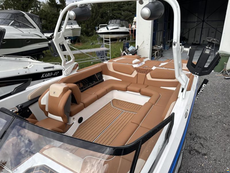 Nautique GS 24