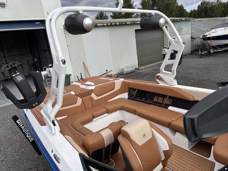 Nautique GS 24