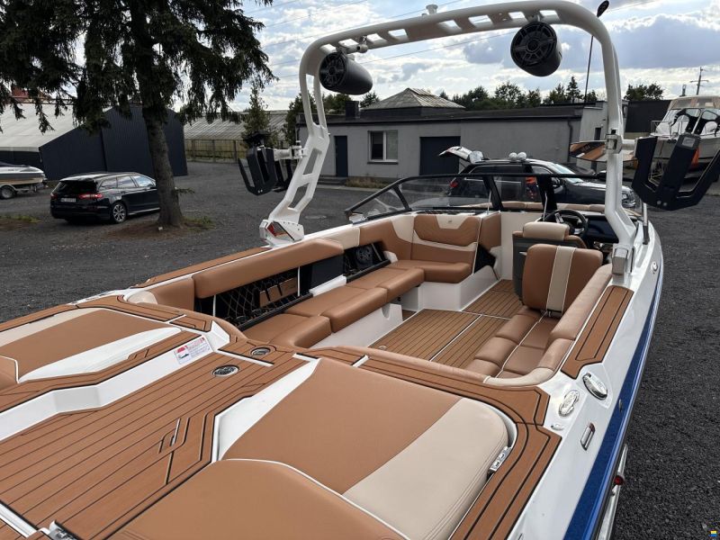 Nautique GS 24