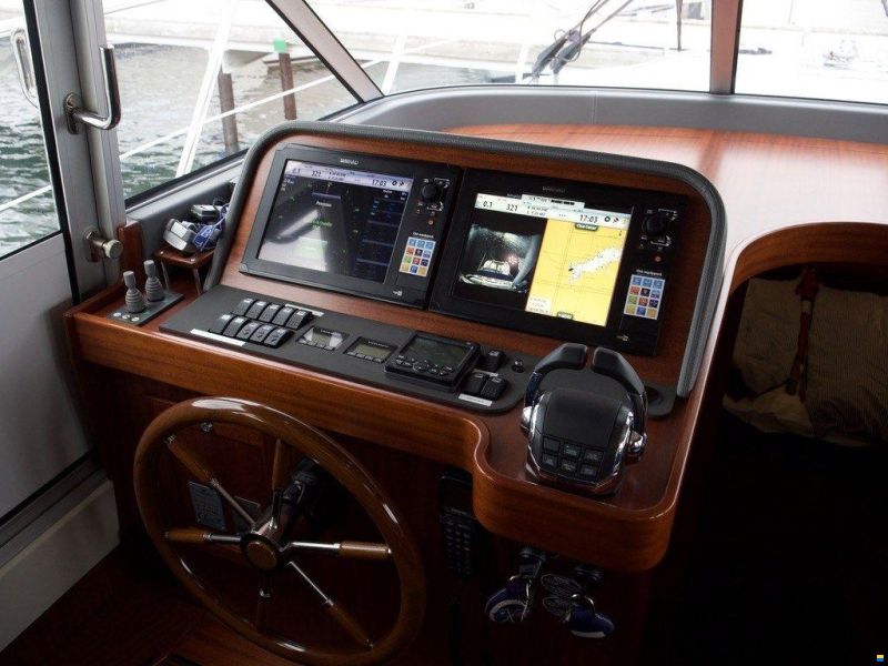 Storebro 435 Commander