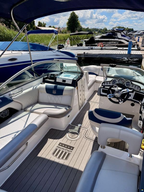 MasterCraft X25
