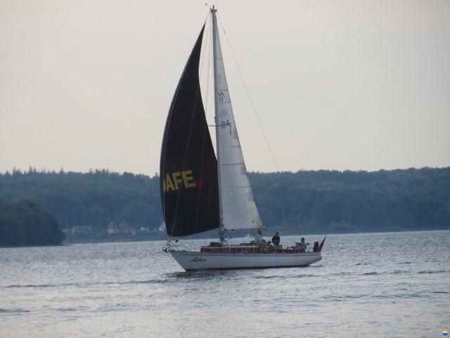 Hallberg-Rassy Mistral 33
