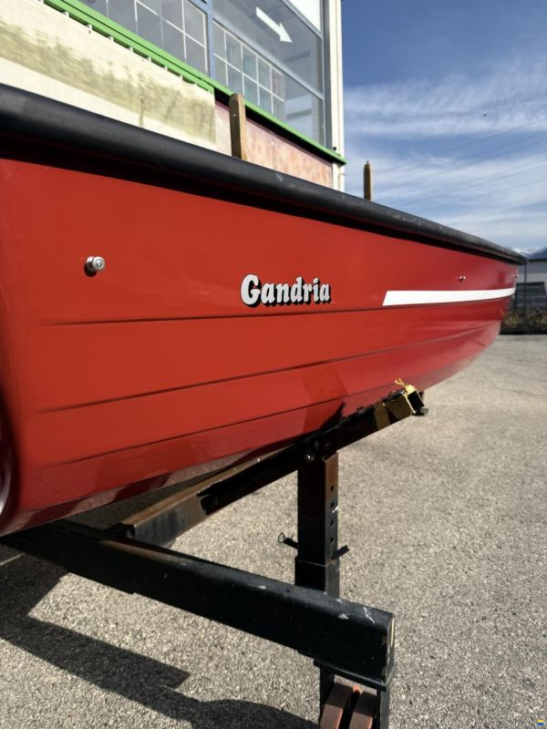 Prosperi Gandria 1 autovuotante