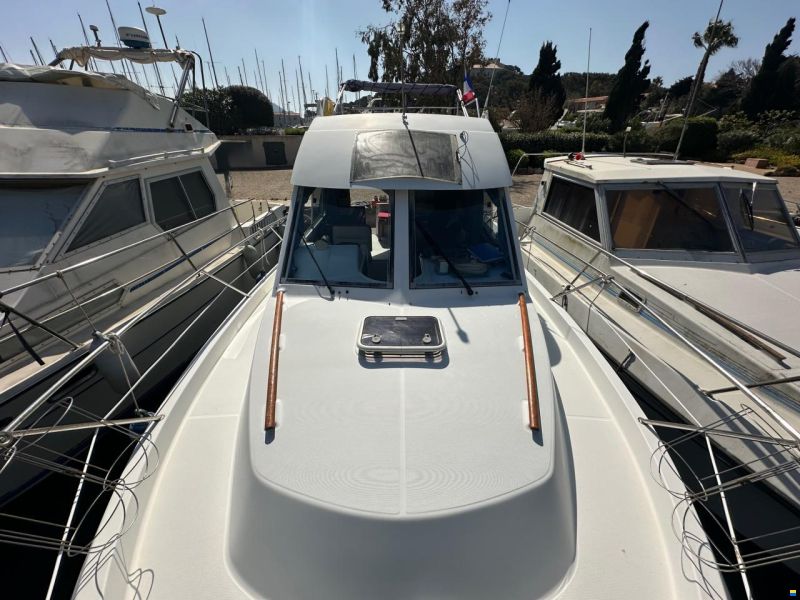 Beneteau Antares 9